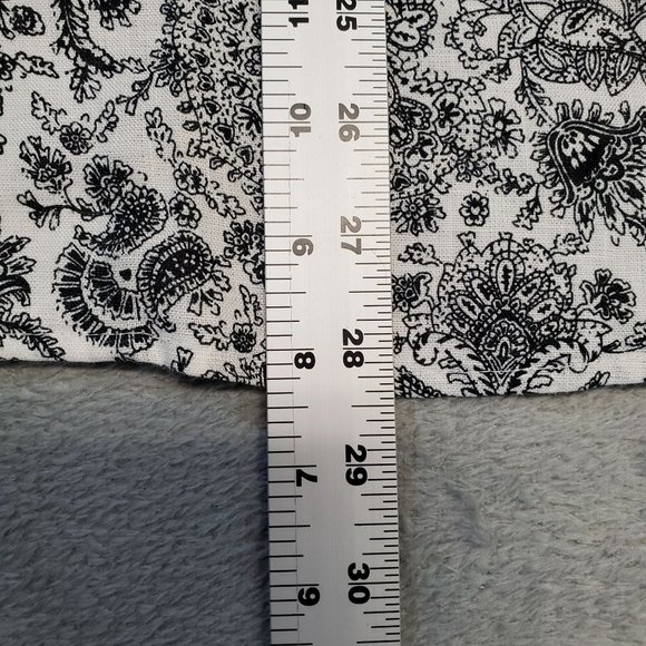 Talbots Women's 4 Black White Paisley Irish Linen Long Sleeve Button Front Top - Picture 6 of 9